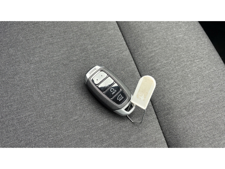 Hyundai INSTER 85kW 02 49kWh 5dr Auto Electric Hatchback